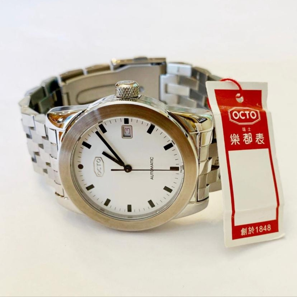 Octo Men's Stainless Steel Automatic Watch EG00-004-1-1EB